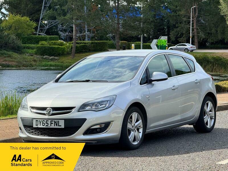 2015 Vauxhall Astra 1.6i SRi Euro 6 5dr • 60,200 miles image 3