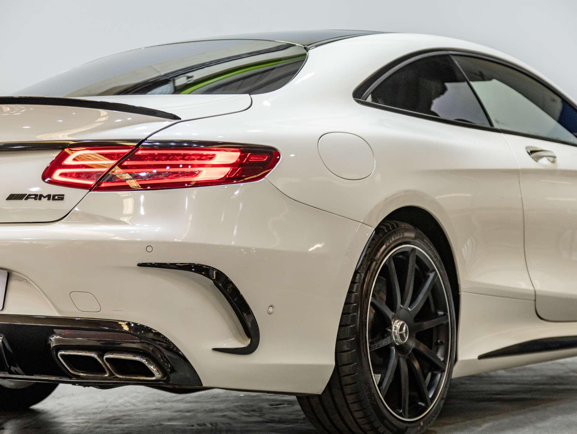 Mercedes-Benz S-Class view 38