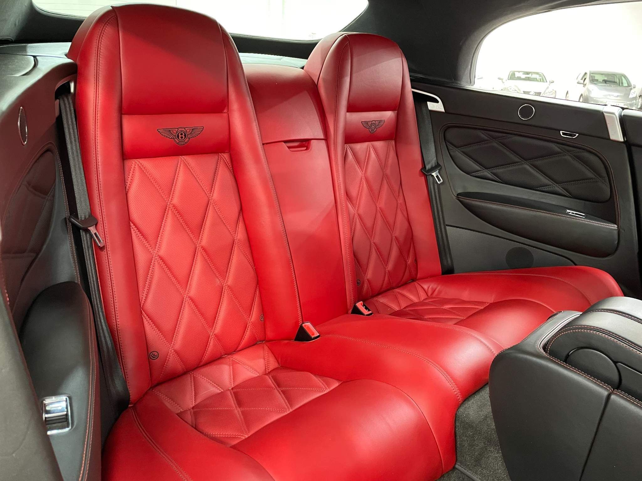 Bentley Continental view 60