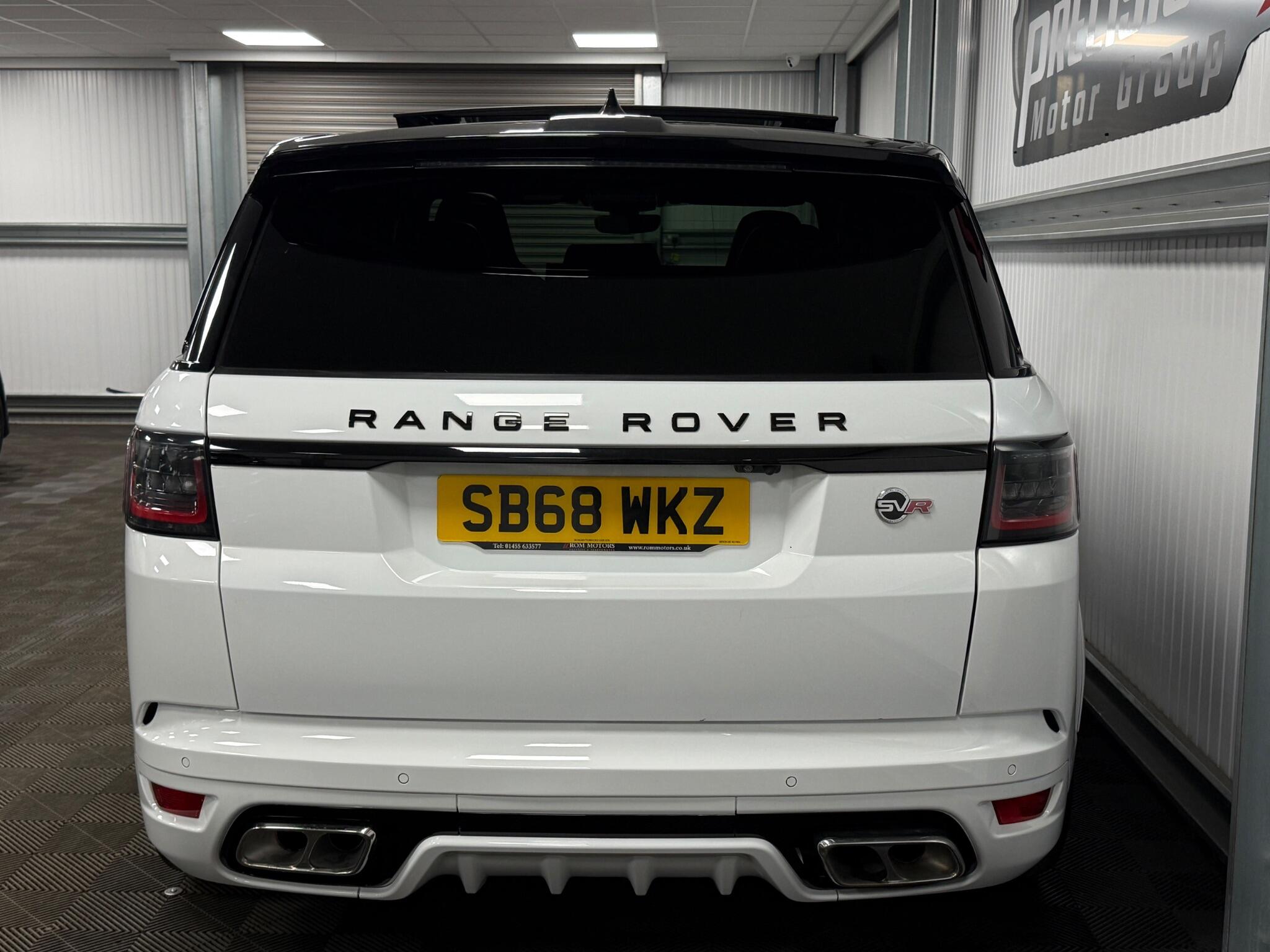 Land Rover Range Rover Sport view 11