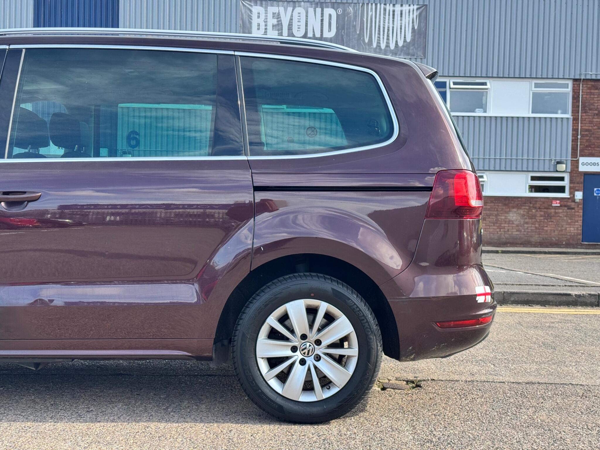 Volkswagen Sharan view 35