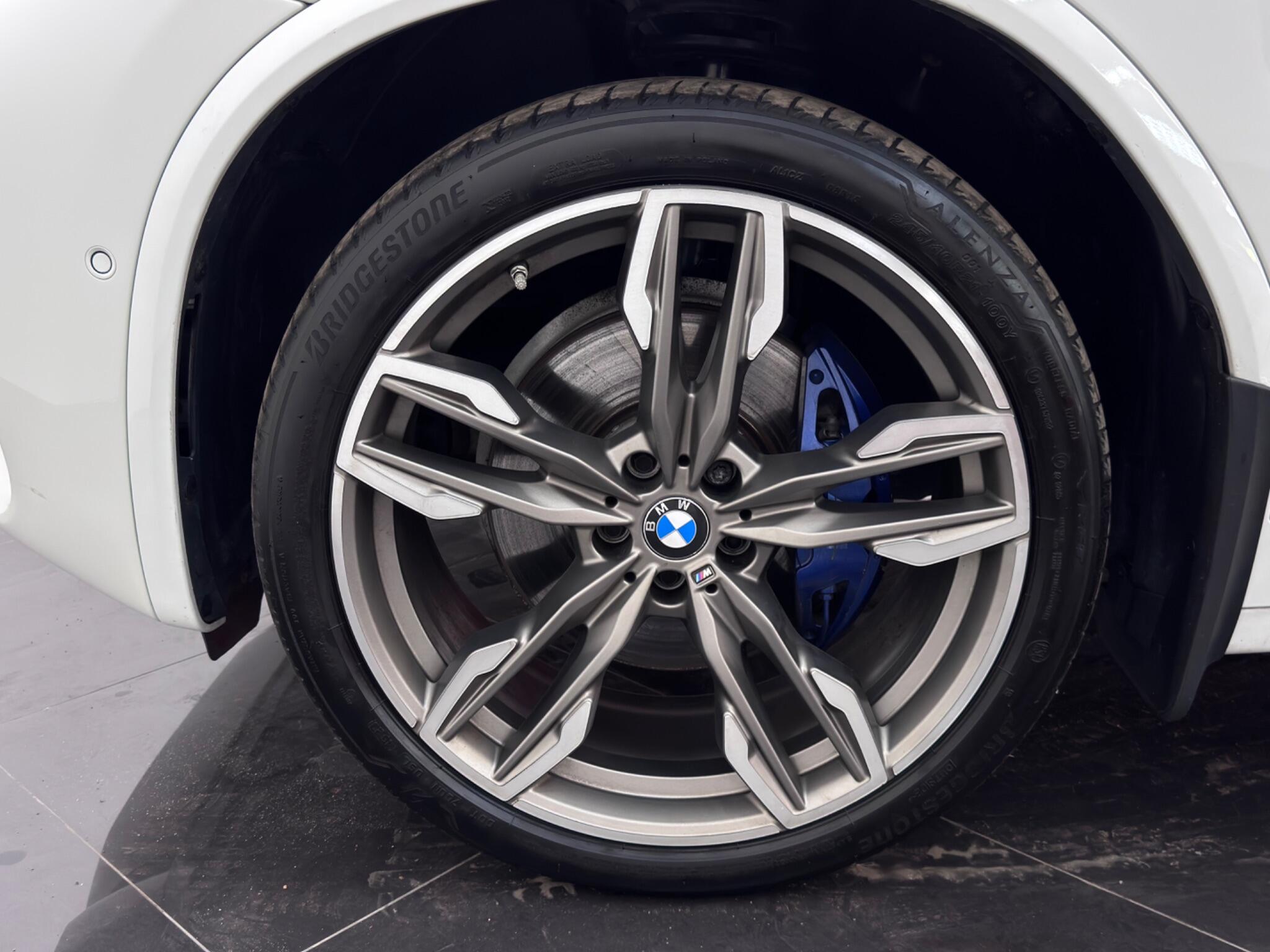 BMW X4 view 69