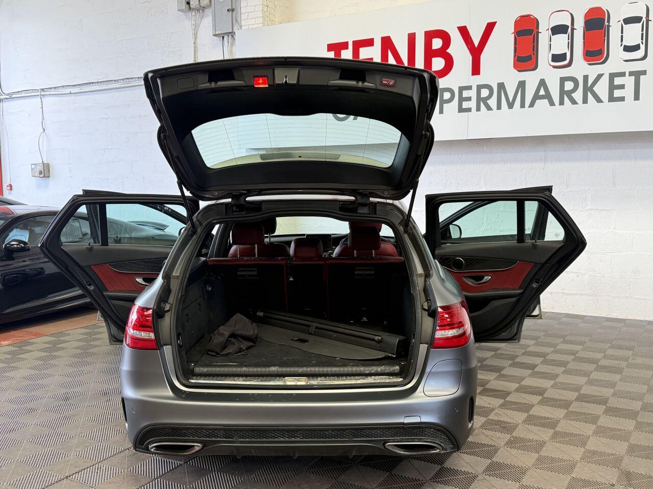 Mercedes-Benz C Class view 15