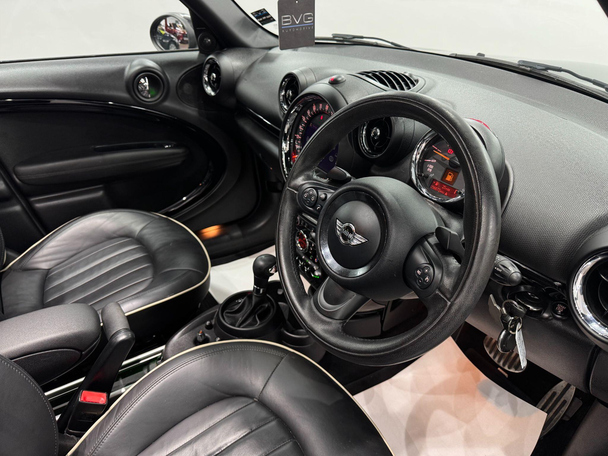 MINI Countryman view 30