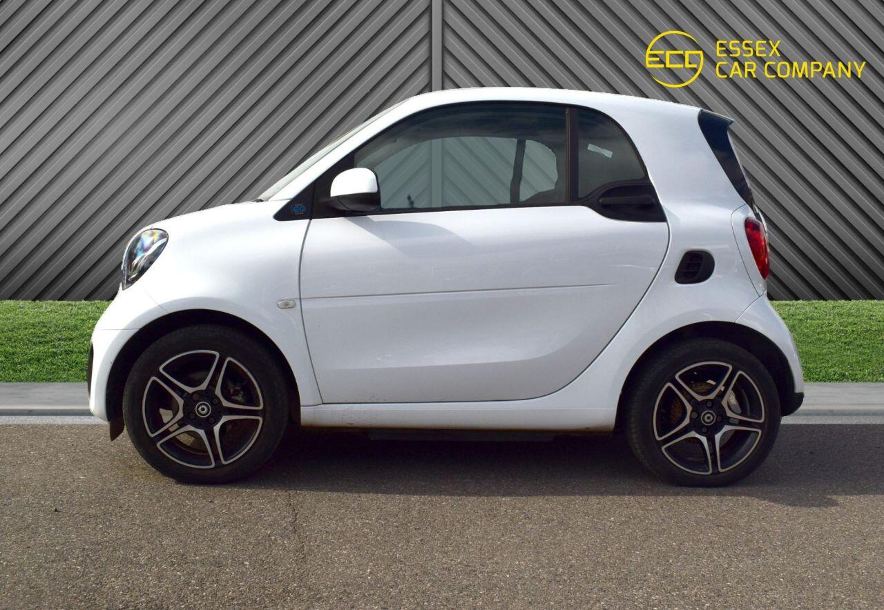 smart Fortwo view 16