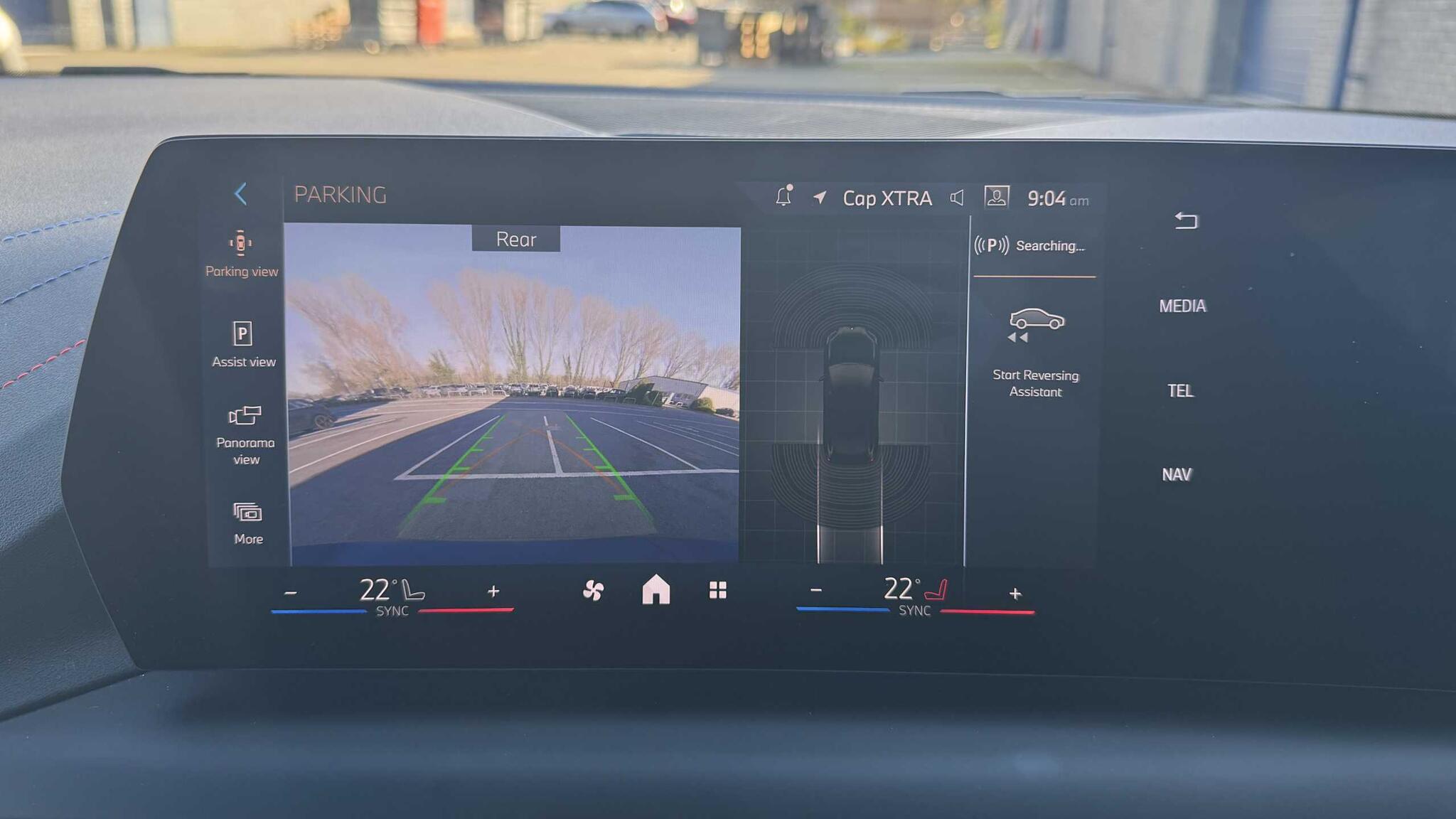 BMW 2 Series view 37
