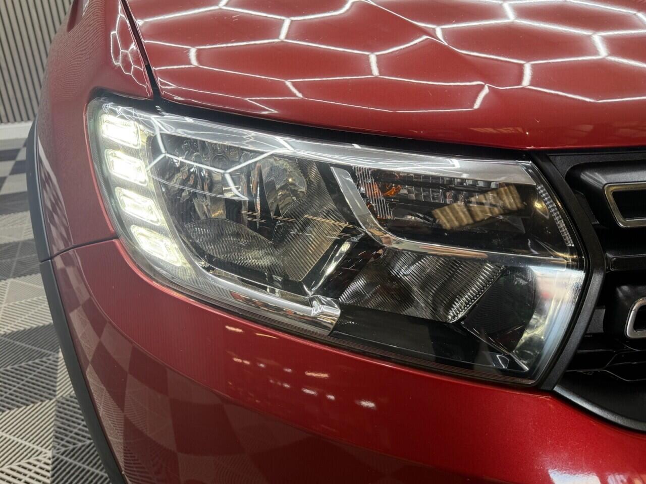 Dacia Sandero view 3