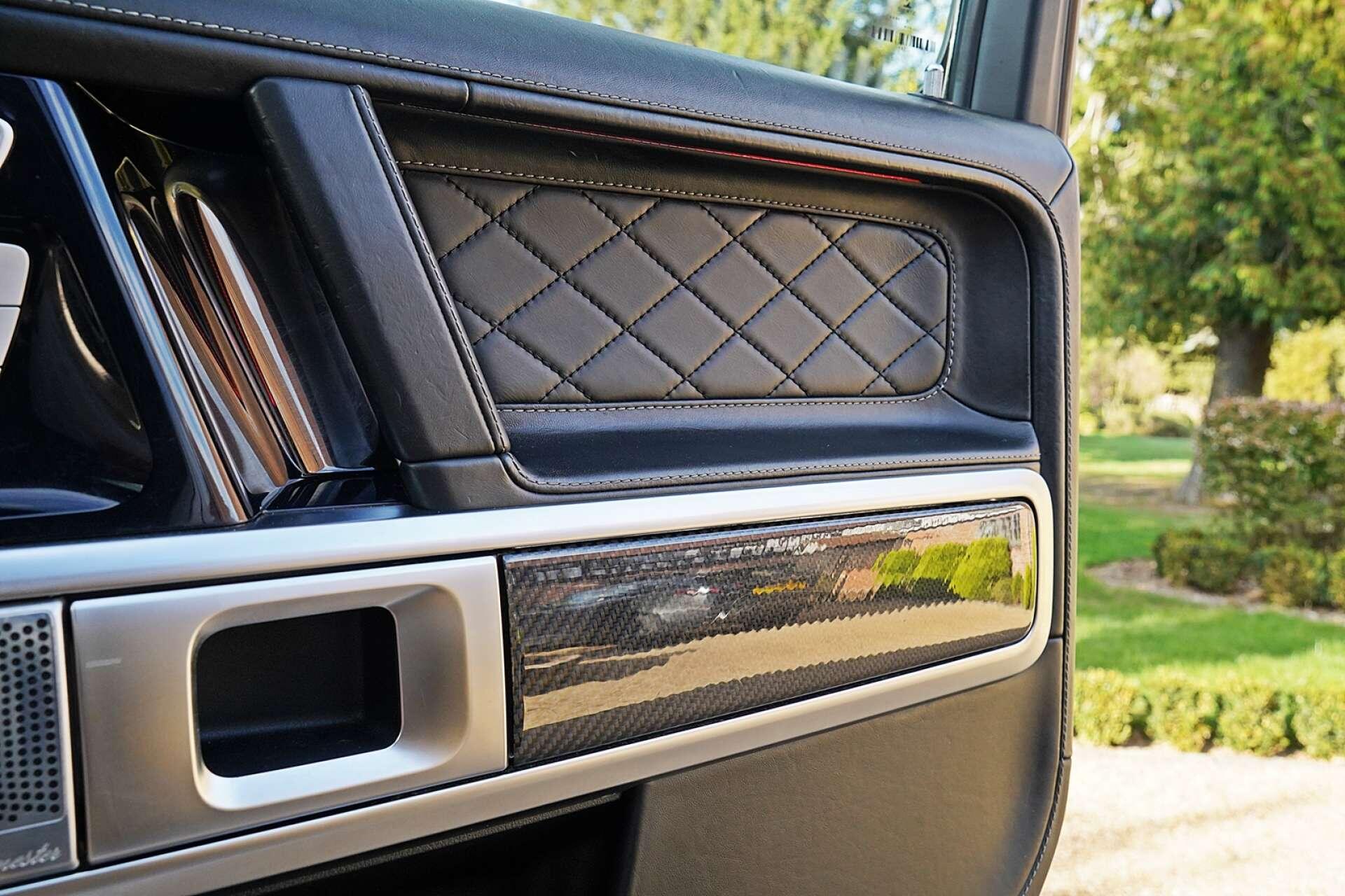 Mercedes-Benz G-Class view 21