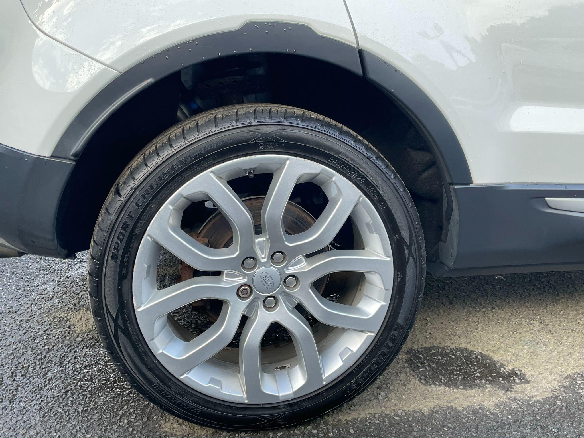 Land Rover Range Rover Evoque view 14