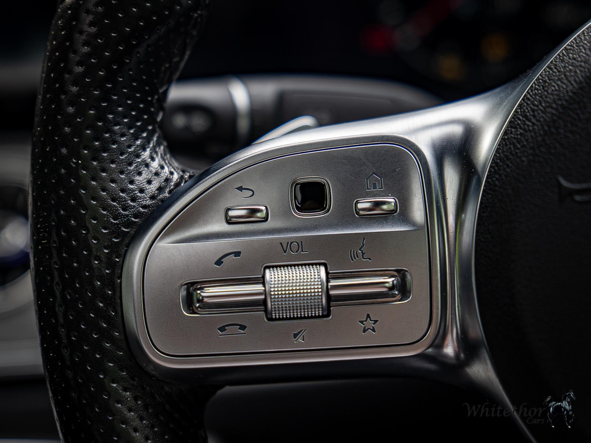 Mercedes-Benz CLS view 18