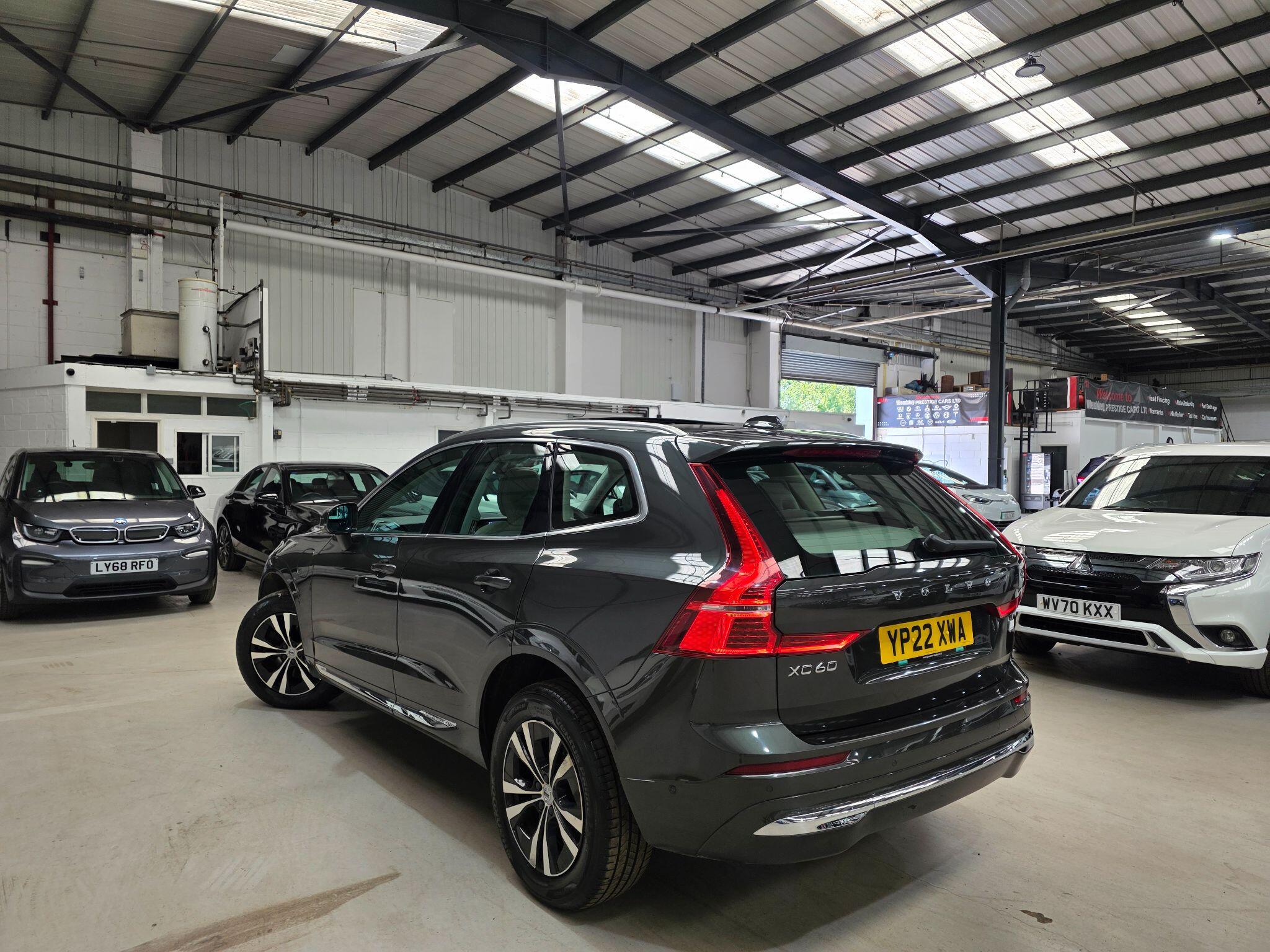 Volvo XC60 view 32
