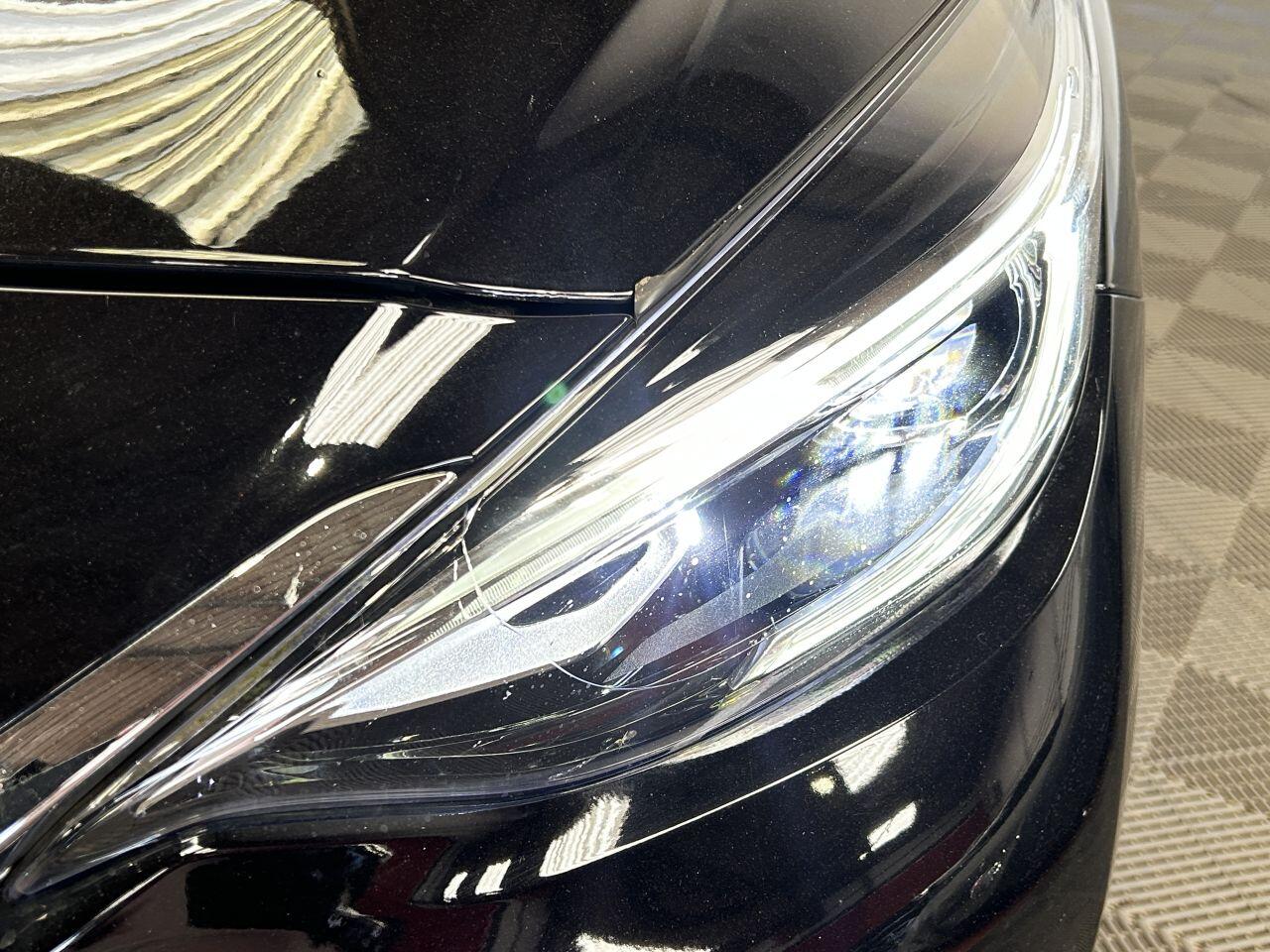 Infiniti Q30 view 13