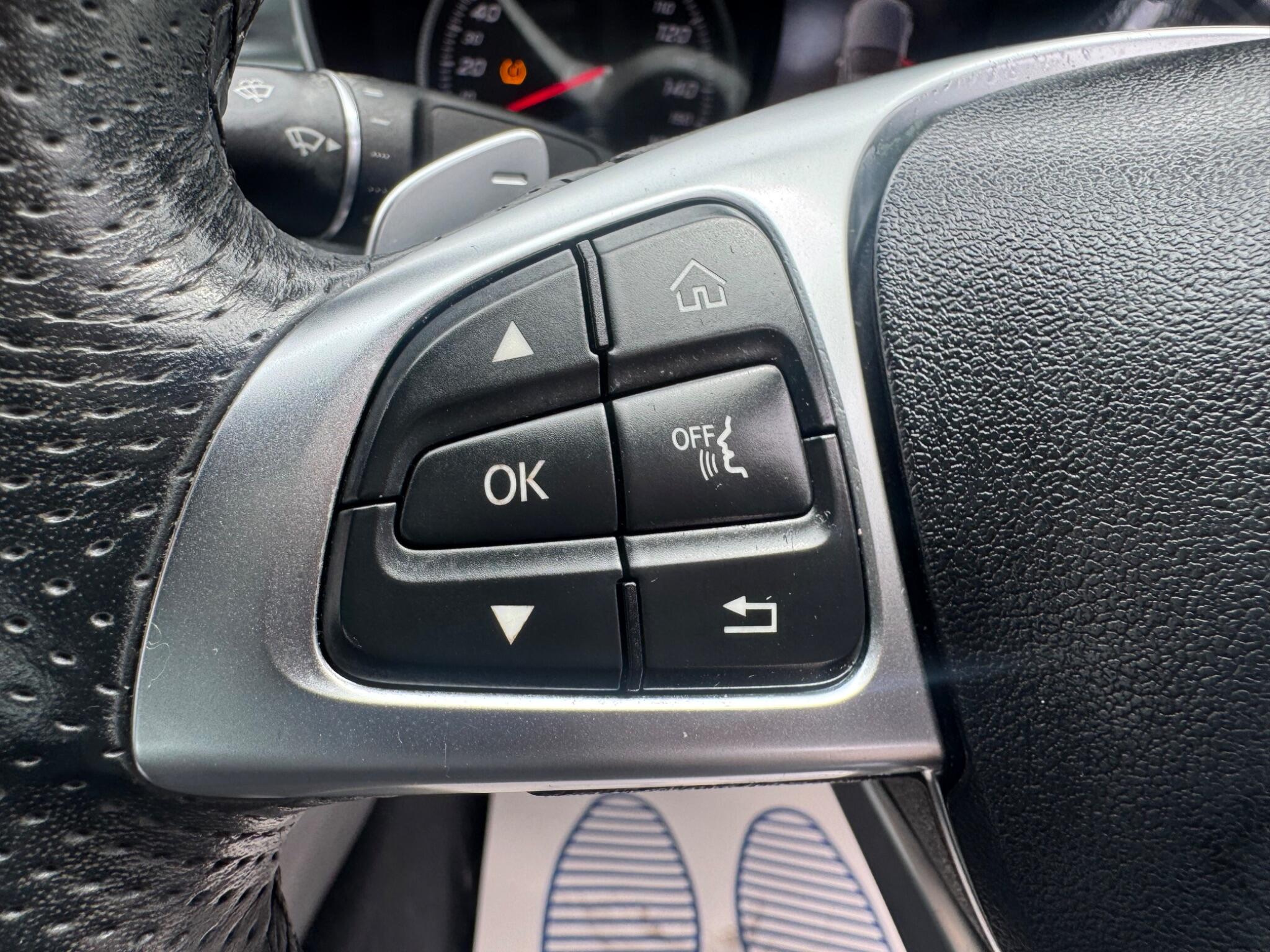 Mercedes-Benz C Class view 17