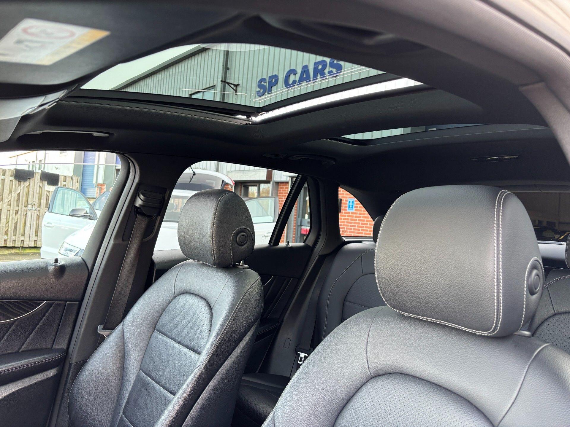 Mercedes-Benz GLC view 27