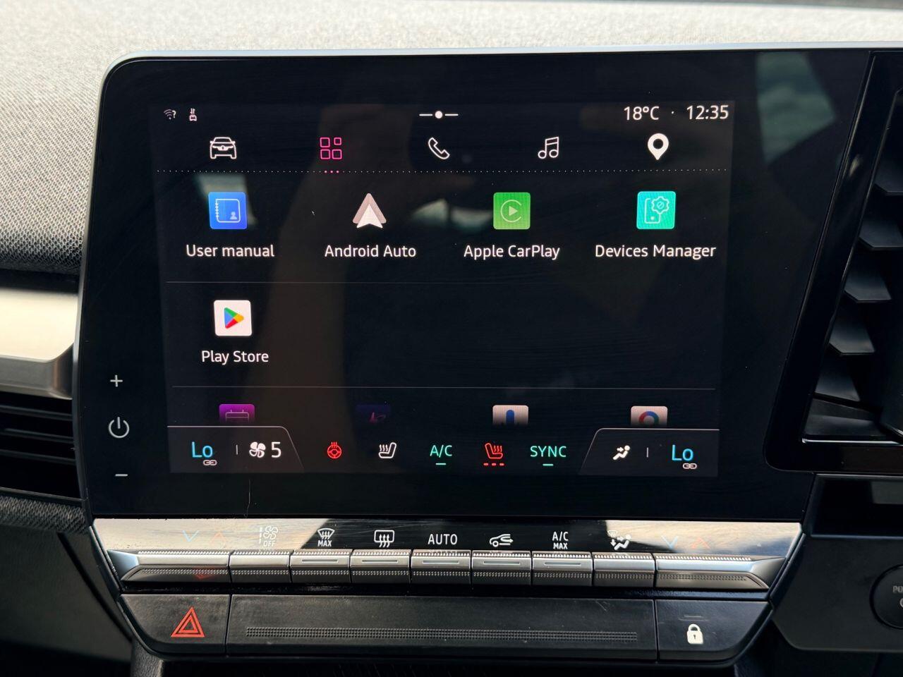 Renault Megane E-Tech view 38