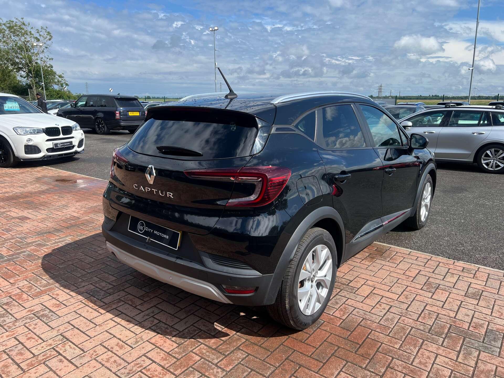 Renault Captur view 7