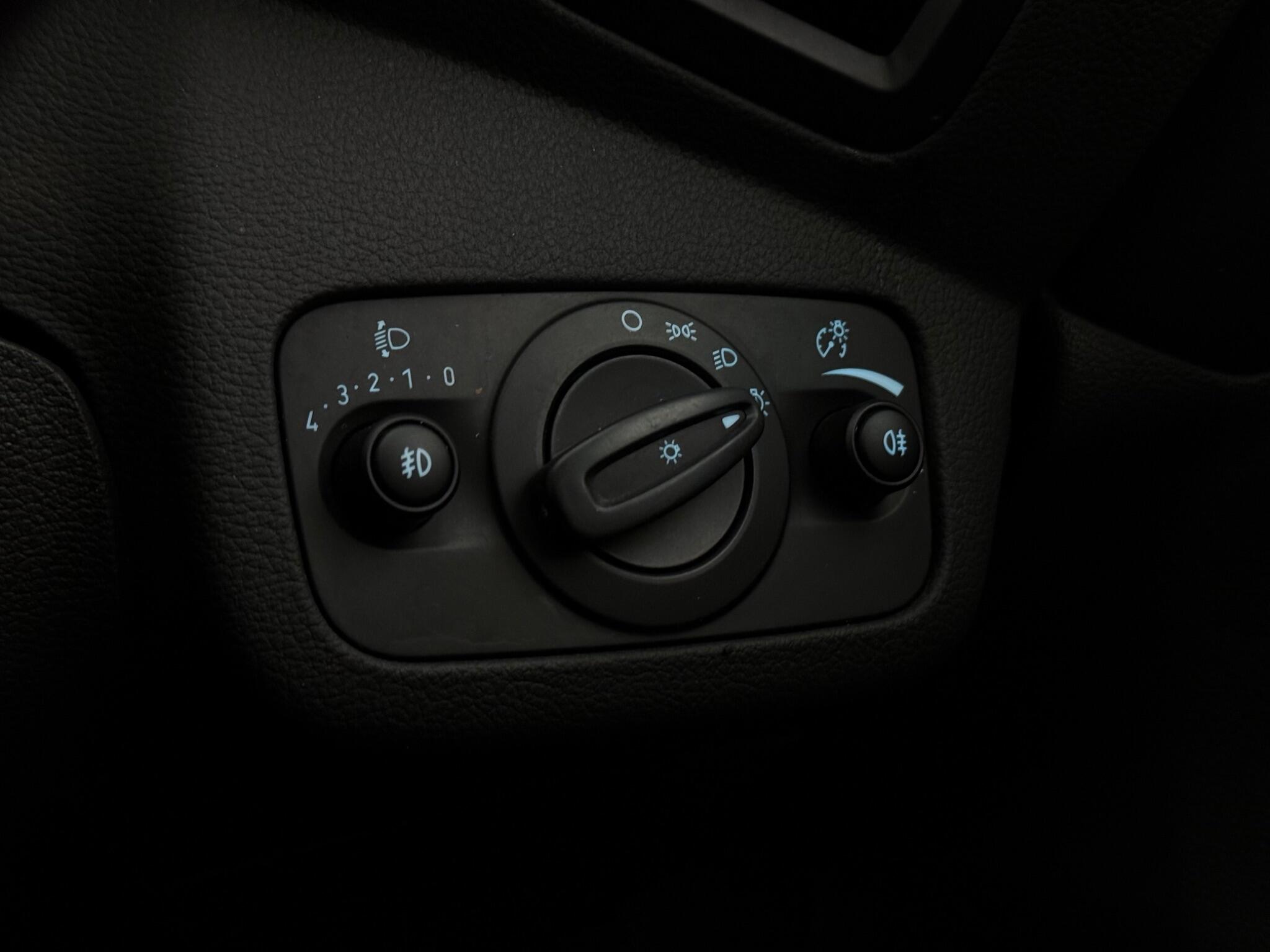 Ford Kuga view 19