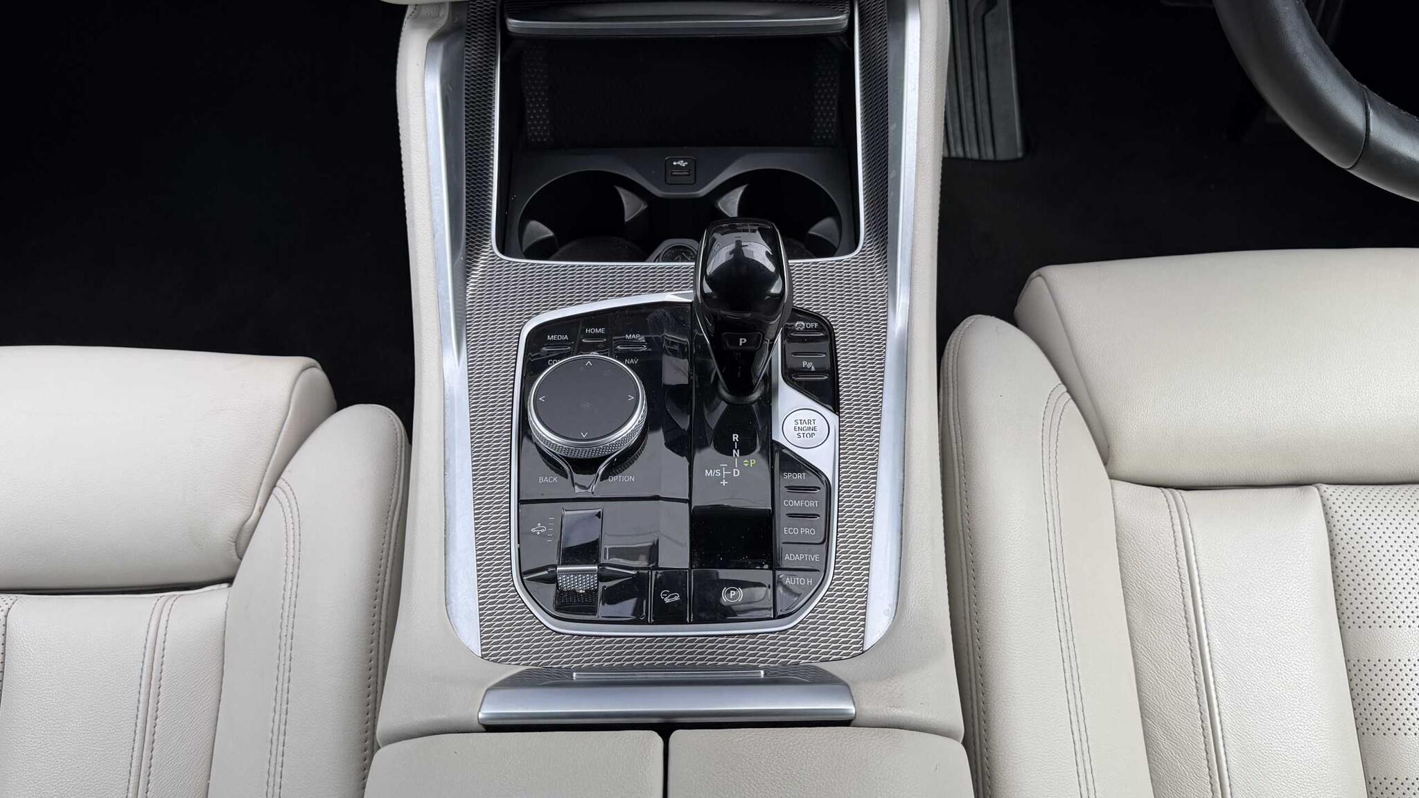 BMW X6 view 29