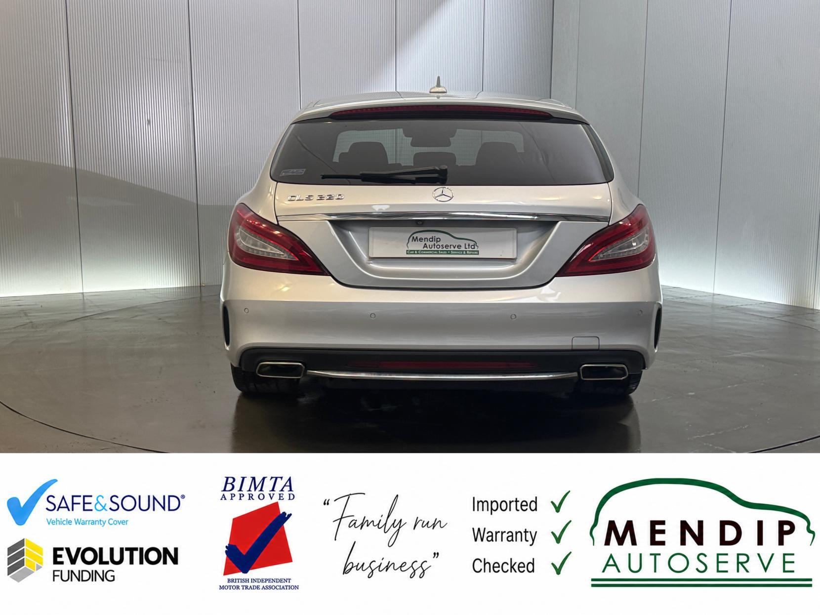 Mercedes-Benz CLS view 19