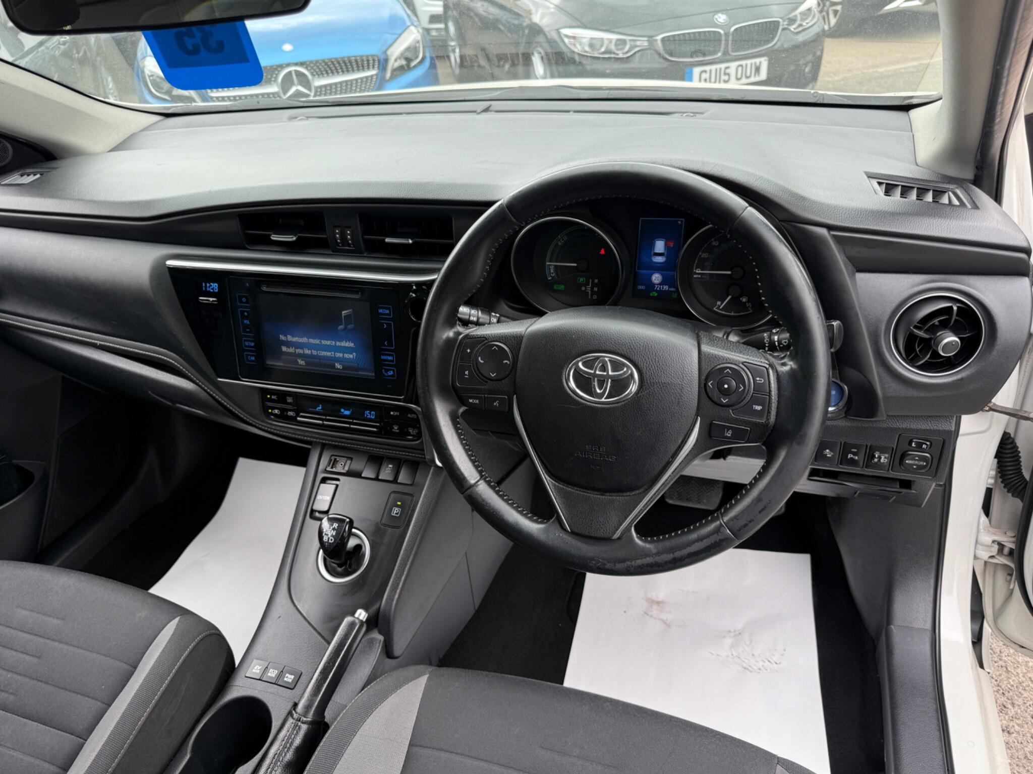 Toyota Auris - Image 29