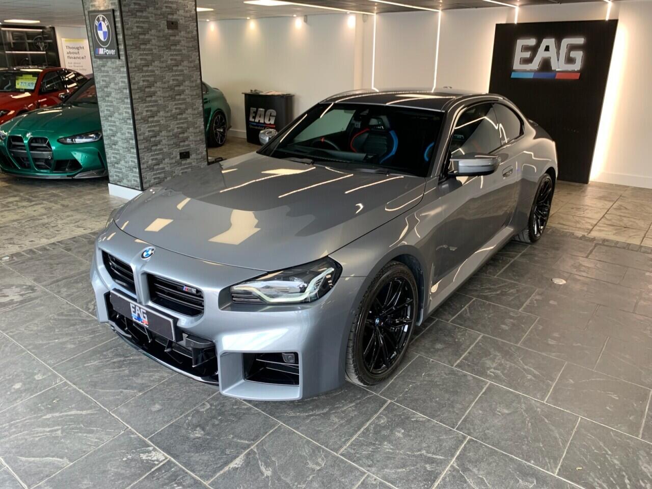 BMW M2 view 11