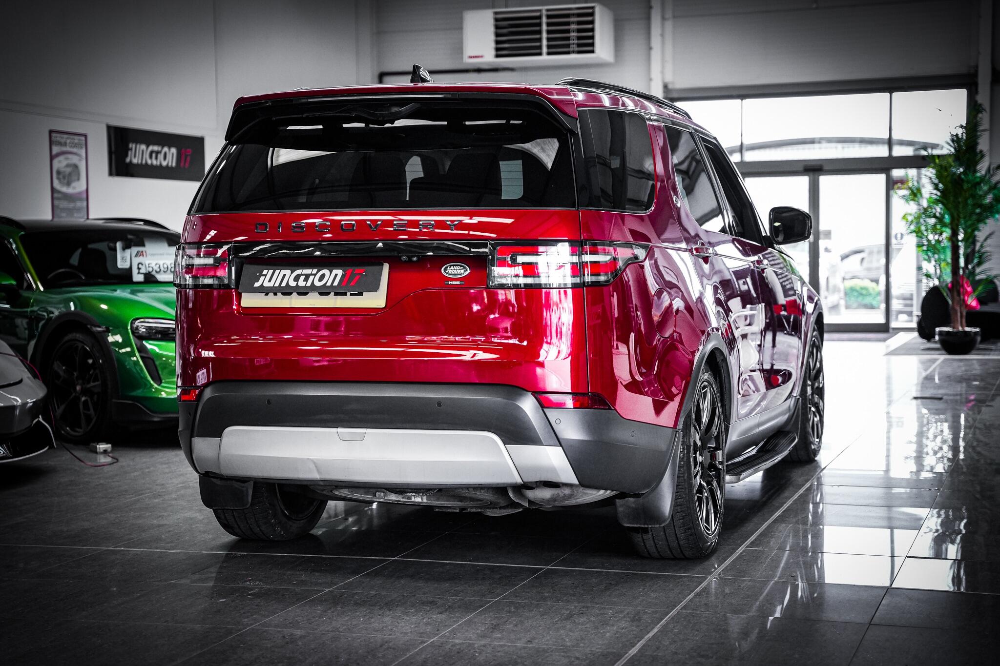 Land Rover Discovery view 16