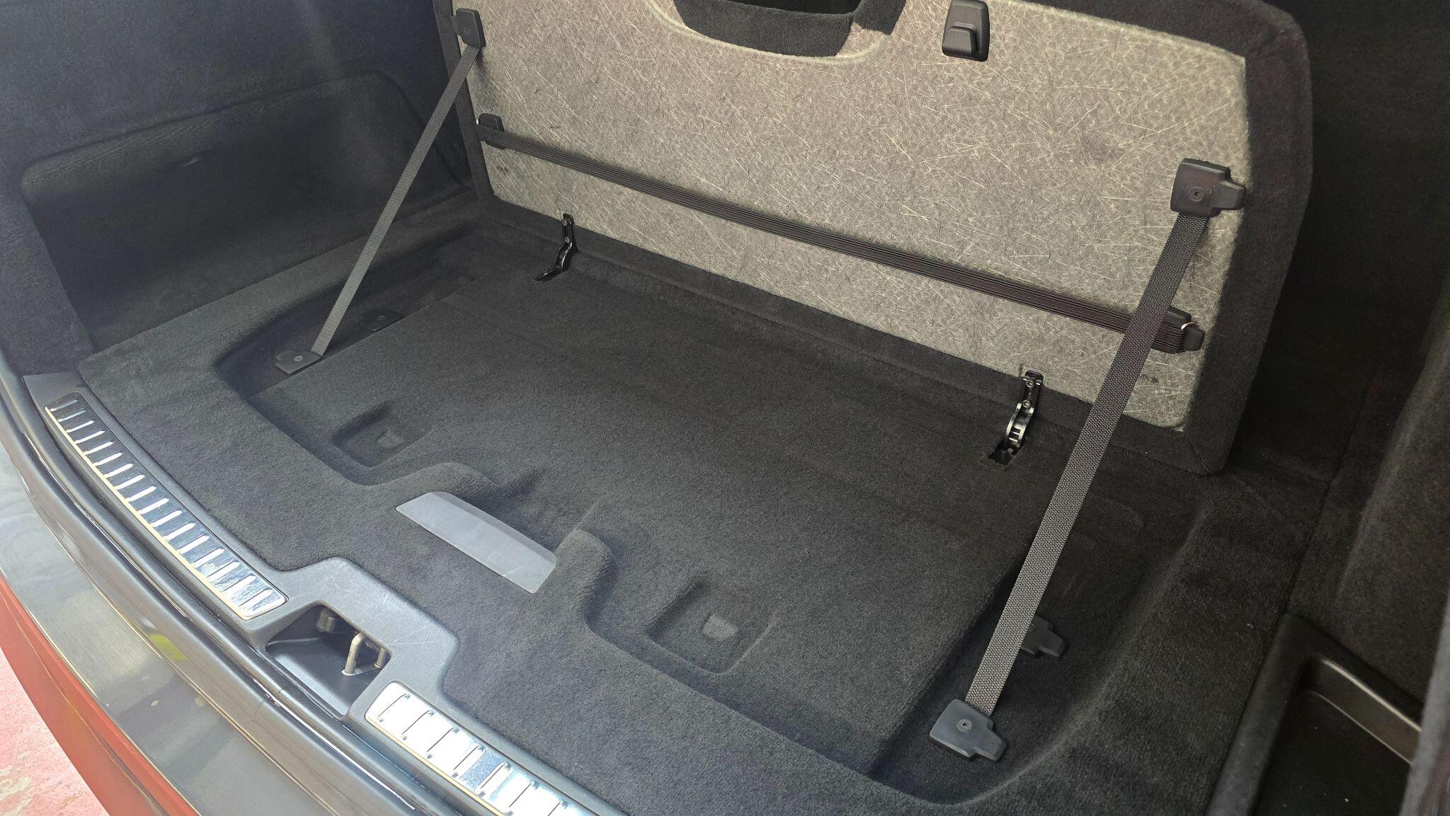 Volvo XC90 view 51