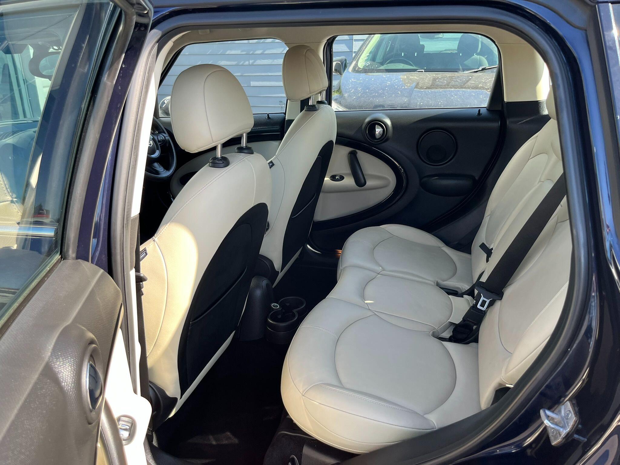 Mini Countryman view 27