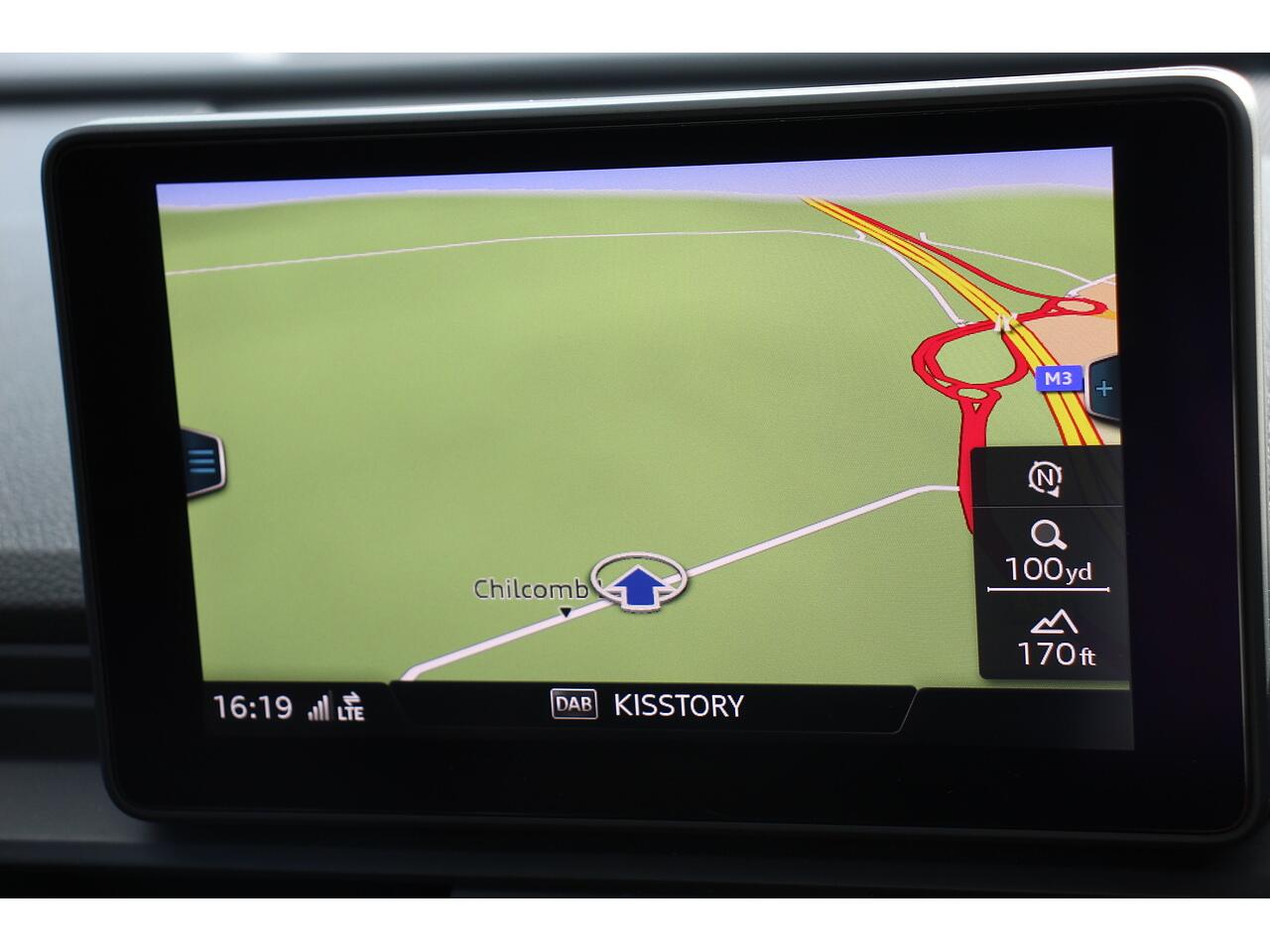 Audi Q5 view 22