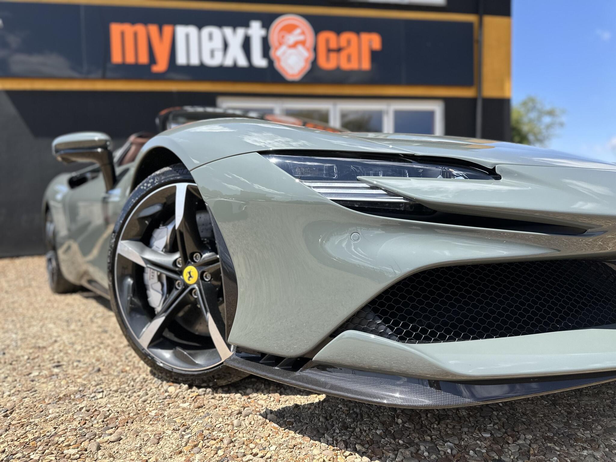 Ferrari SF90 Spider view 3