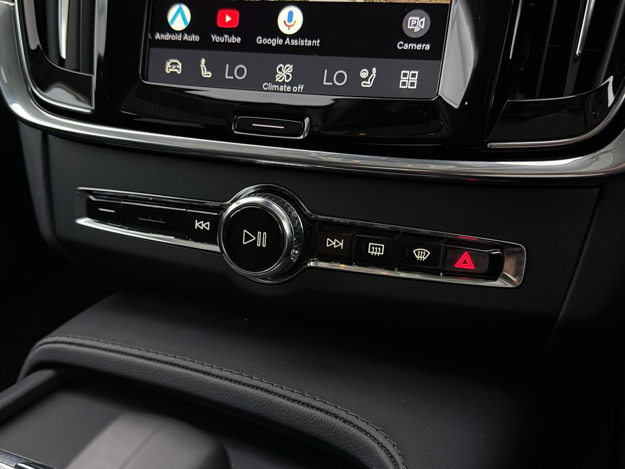 Volvo V90 view 32