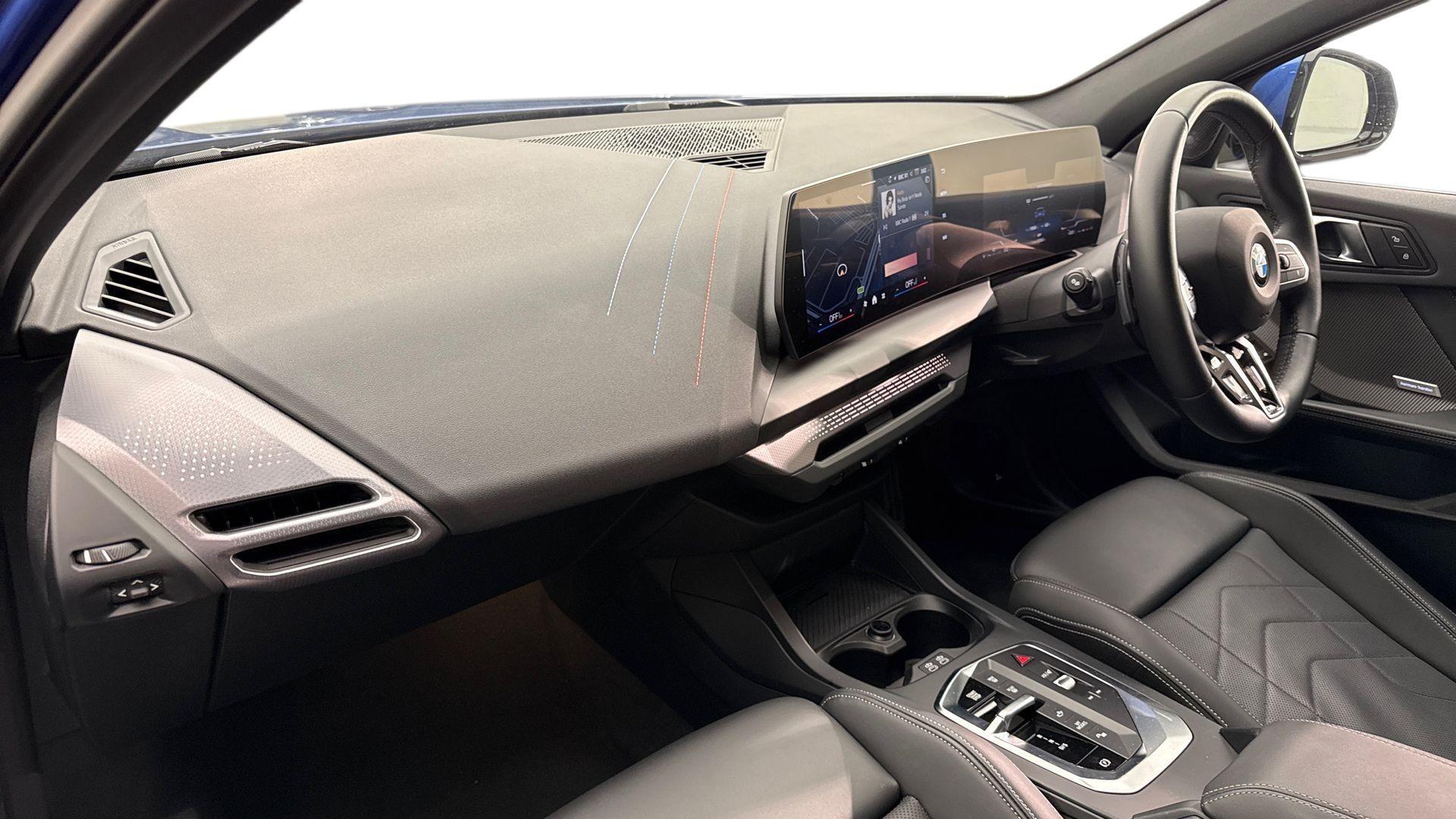 BMW 1 Series view 7