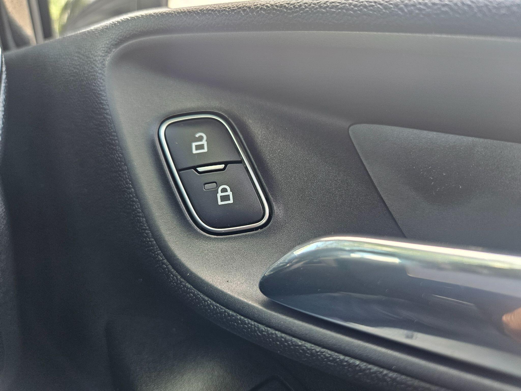 2019 Ford Fiesta image 44
