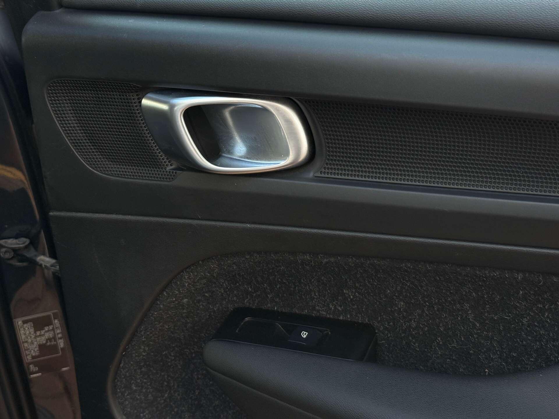 Volvo XC40 view 39