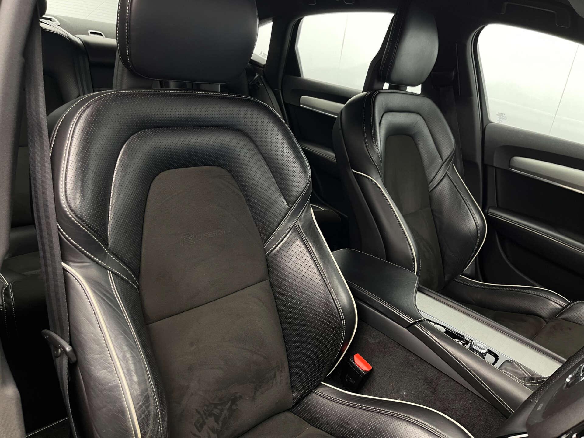 Volvo S90 view 9