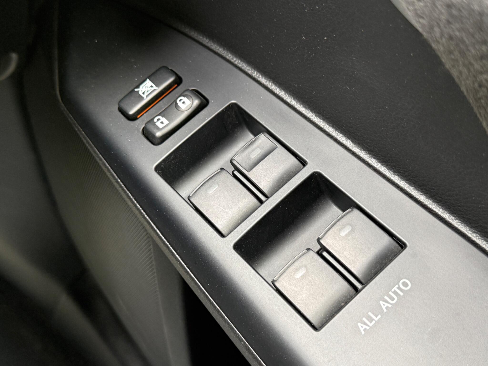 Lexus CT - Image 73
