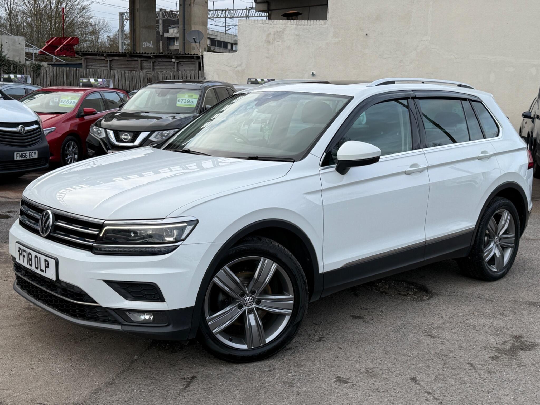 Volkswagen Tiguan - Image 9