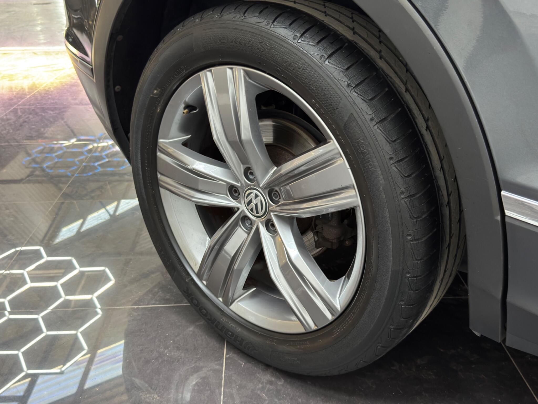 Volkswagen Tiguan view 56