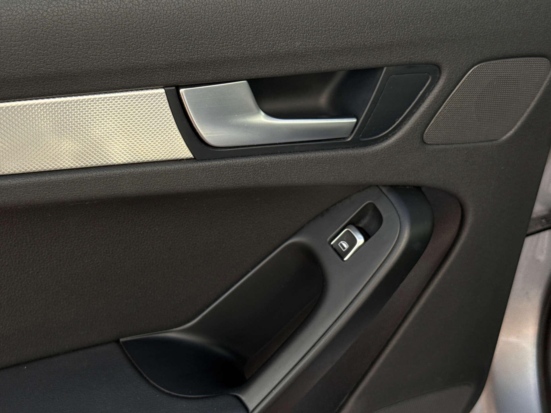 Audi A4 view 33