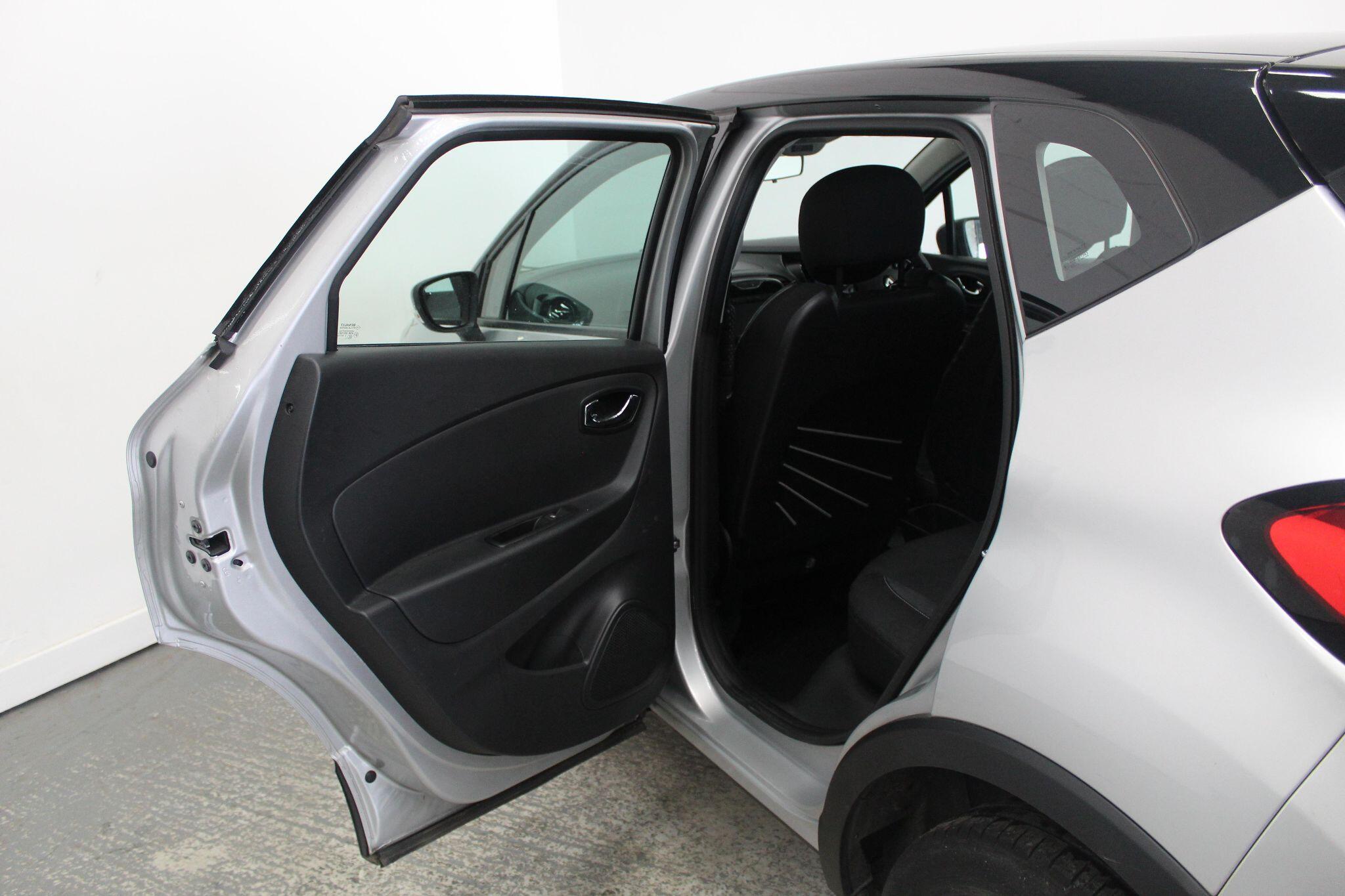 Renault Captur view 27