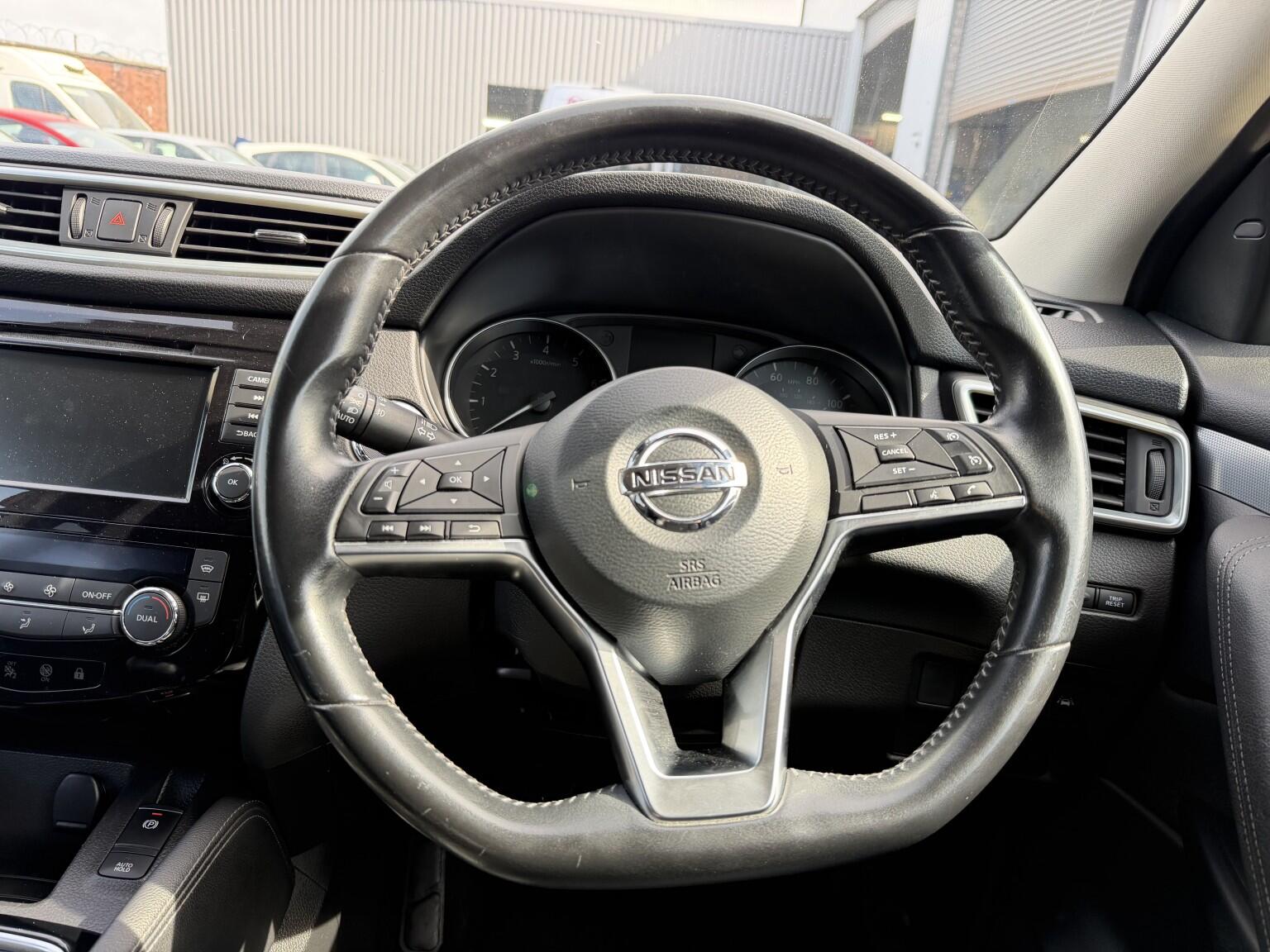 Nissan Qashqai view 23