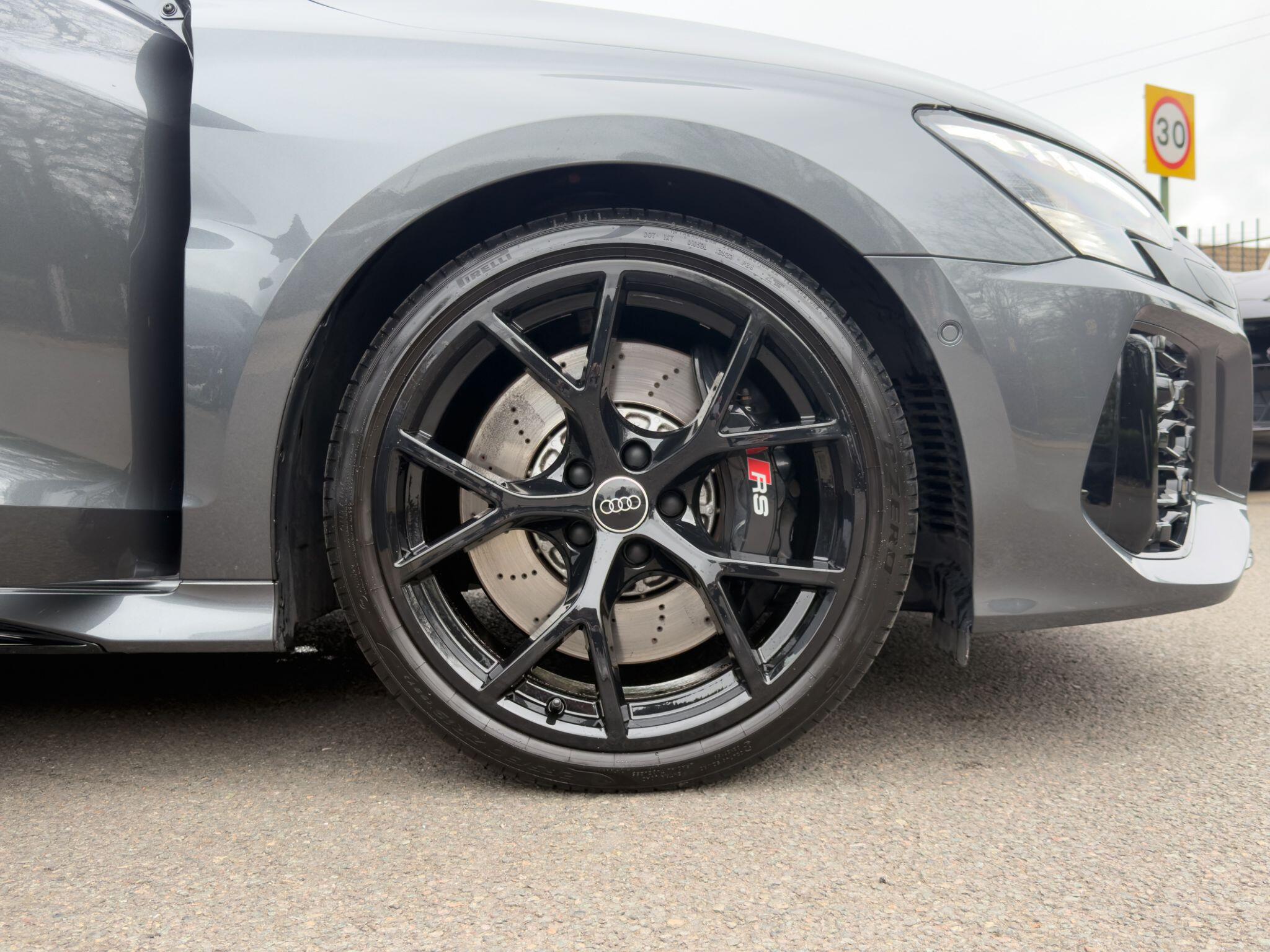 Audi Audi RS3 view 22