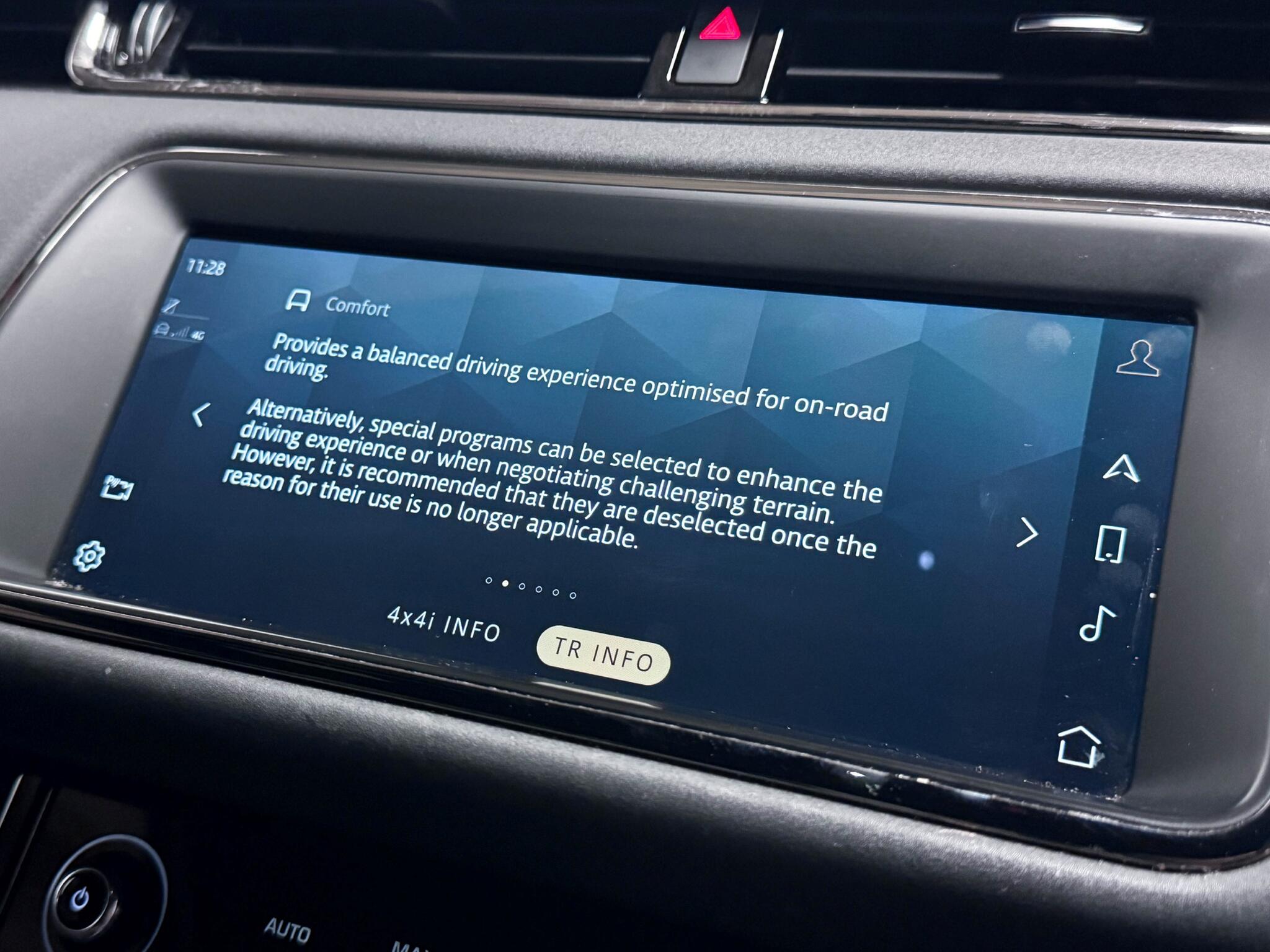 Land Rover Range Rover Evoque view 58