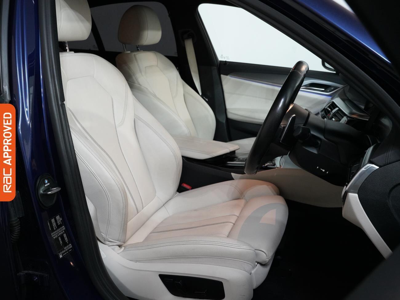 BMW 5 Series view 12