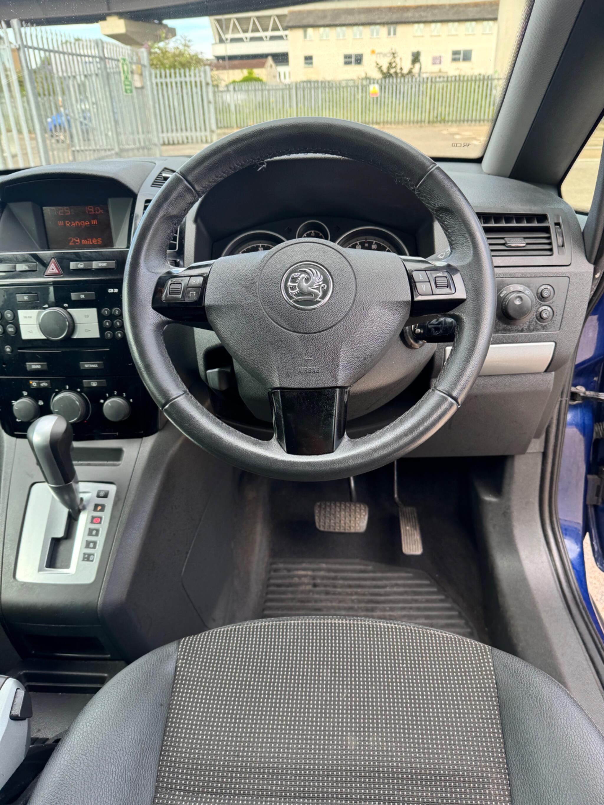 Vauxhall Zafira view 48
