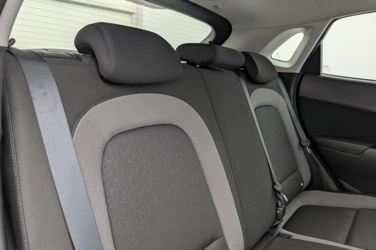 Hyundai Kona view 19