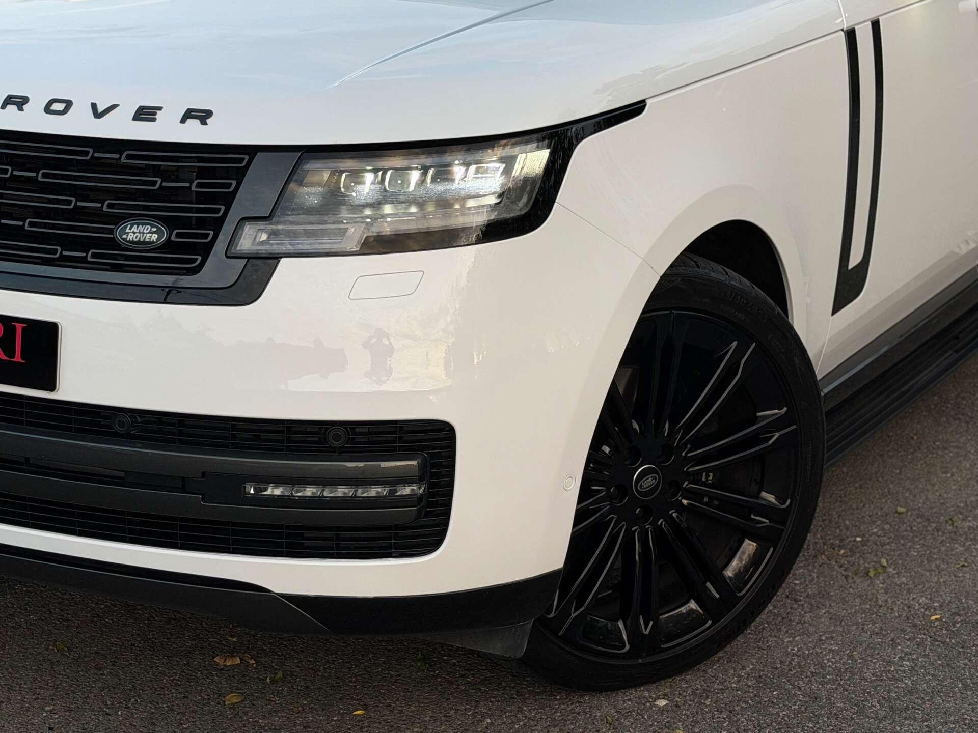 Land Rover Range Rover view 13
