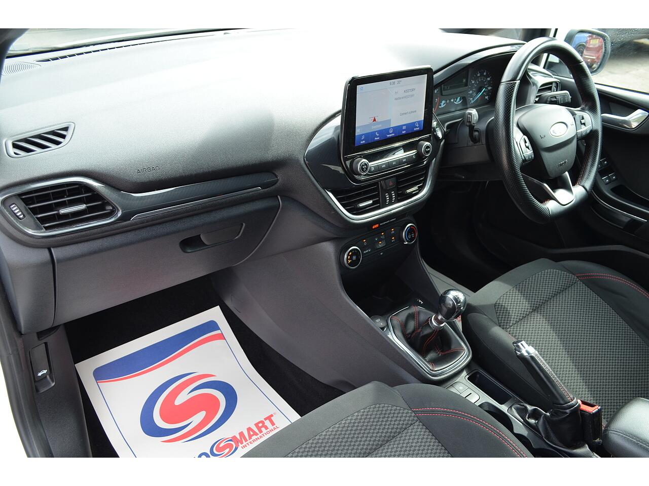 Ford Fiesta view 14