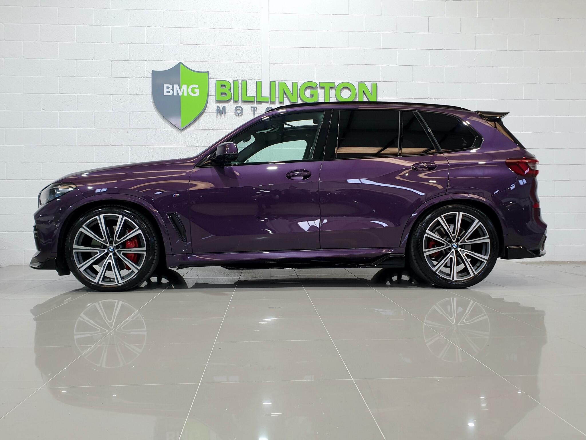 BMW X5 view 4