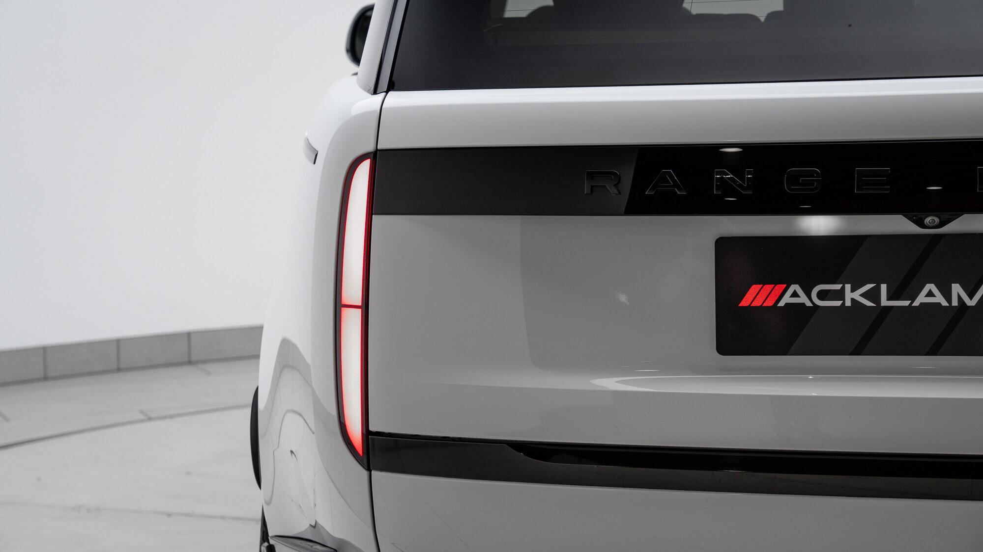 Land Rover Range Rover view 15